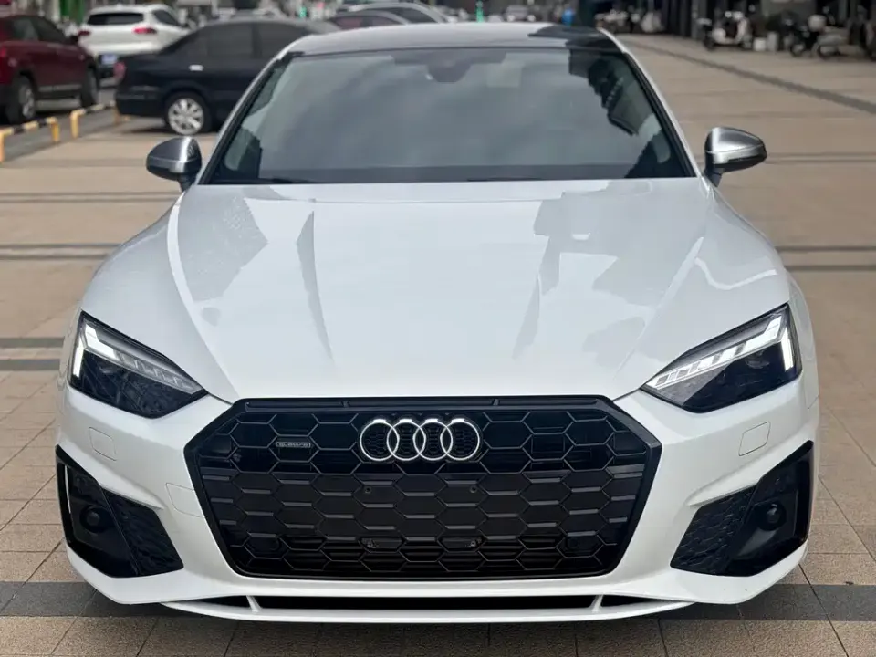 Audi A5 (Import)