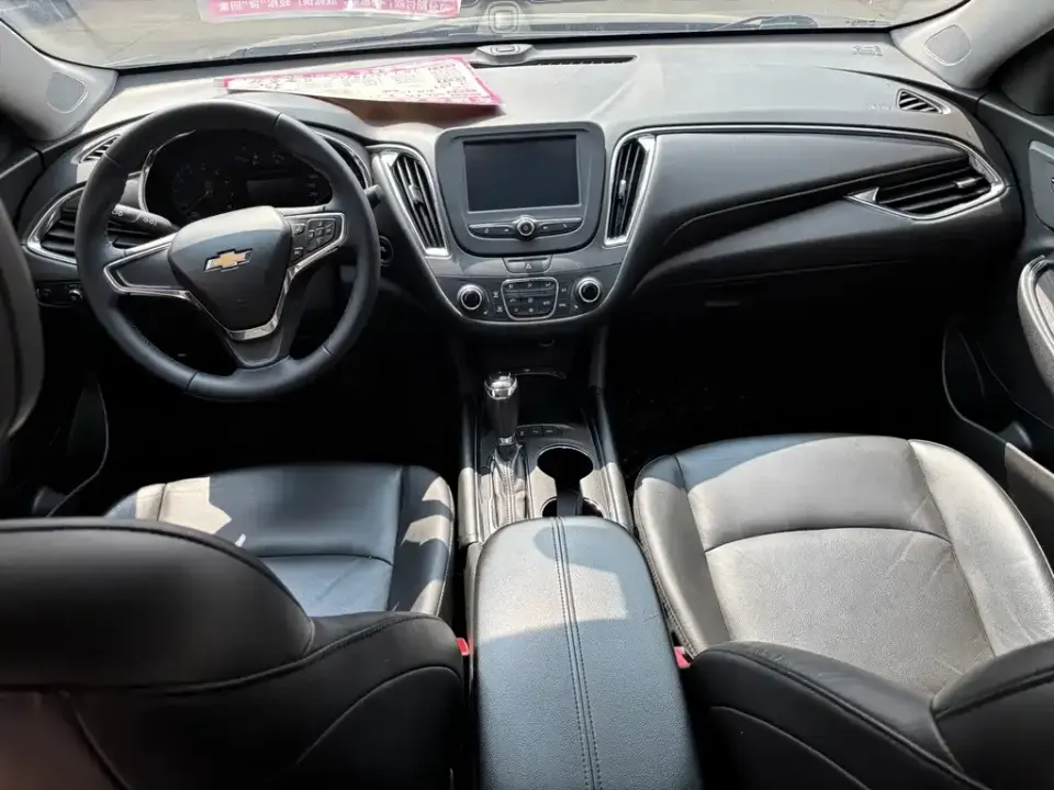 Chevrolet Malibu XL