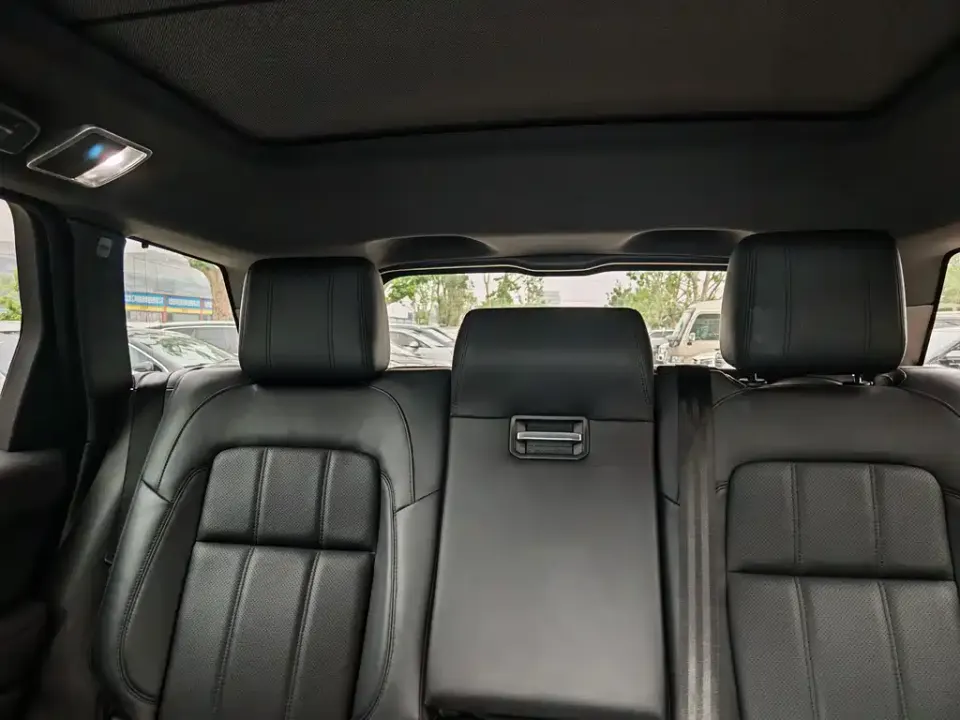 Land Rover Sport