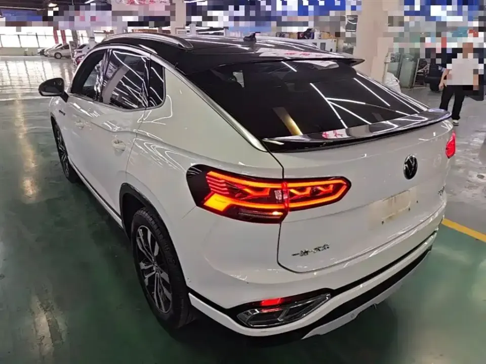Volkswagen X