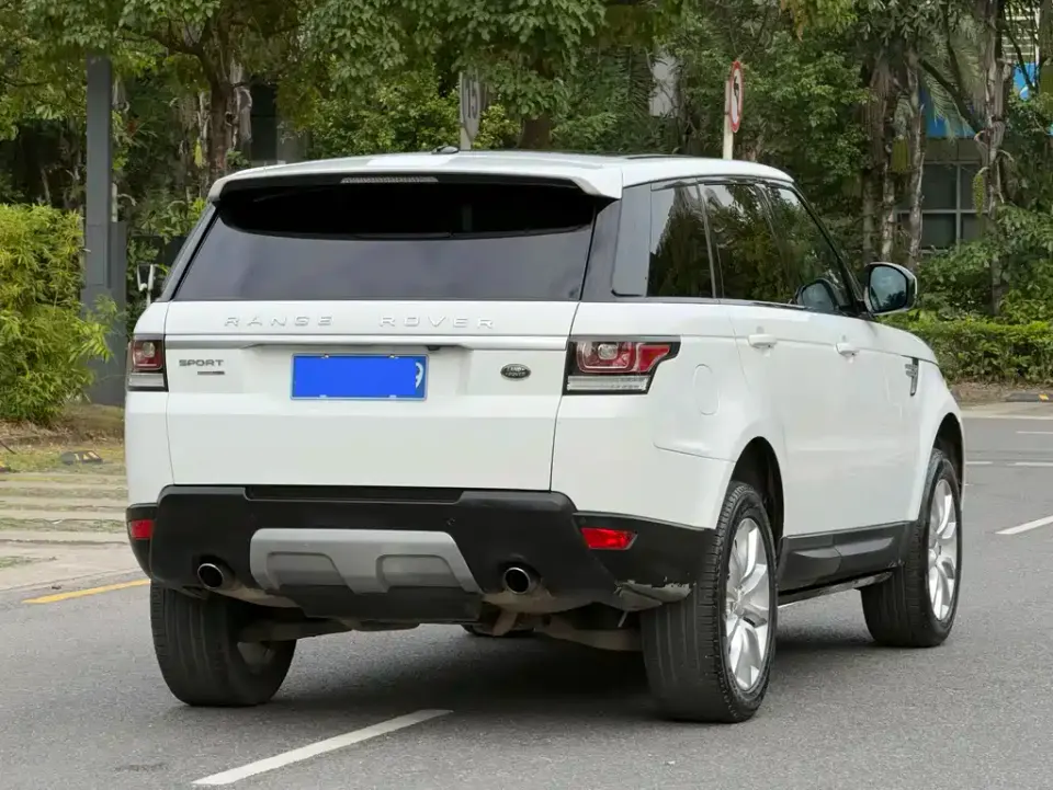 Land Rover Sport