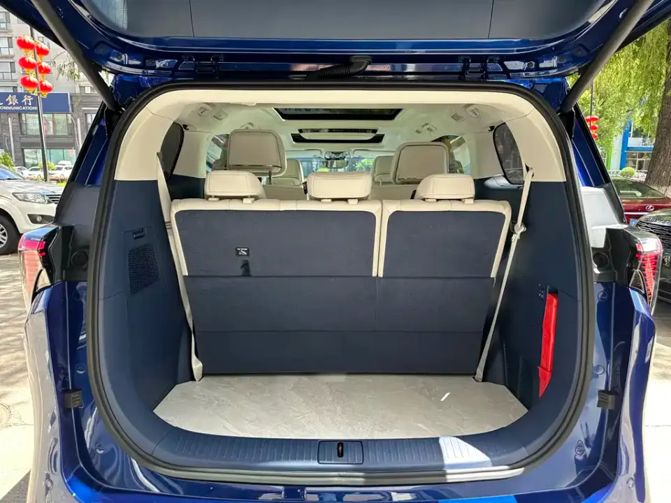 Buick GL8 Hybrid