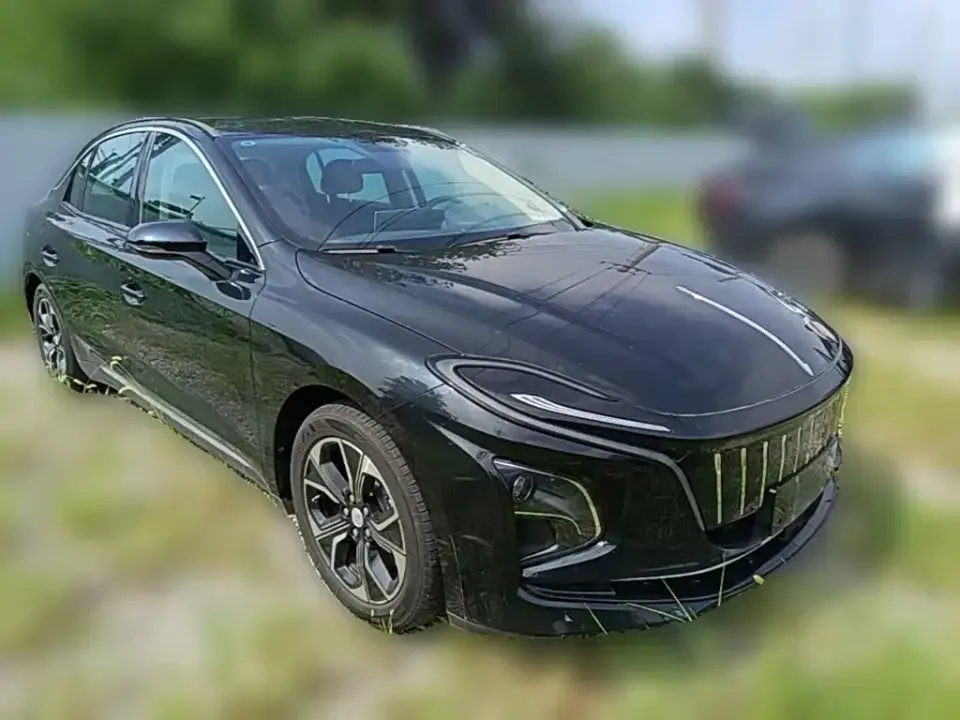Hongqi Hongqi E-QM5