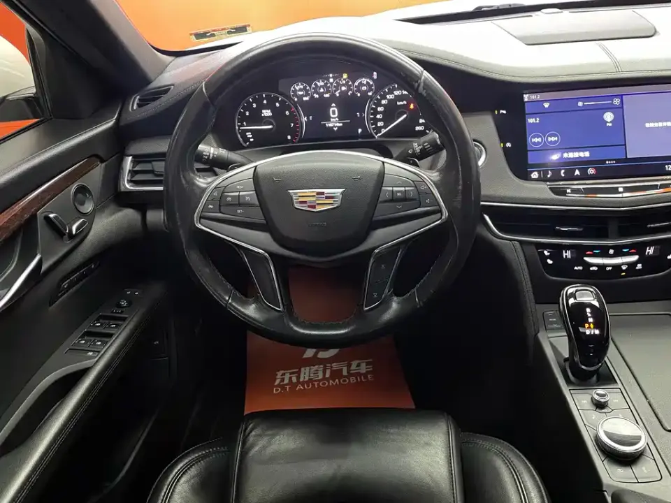 Cadillac CT6