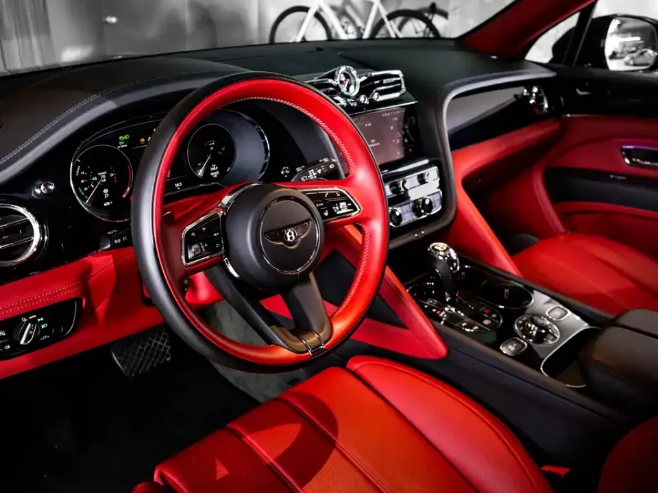 Bentley Bentayga PHEV