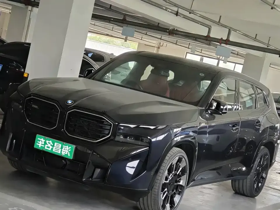 BMW XM