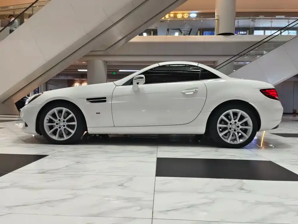 Mercedes-Benz SLC