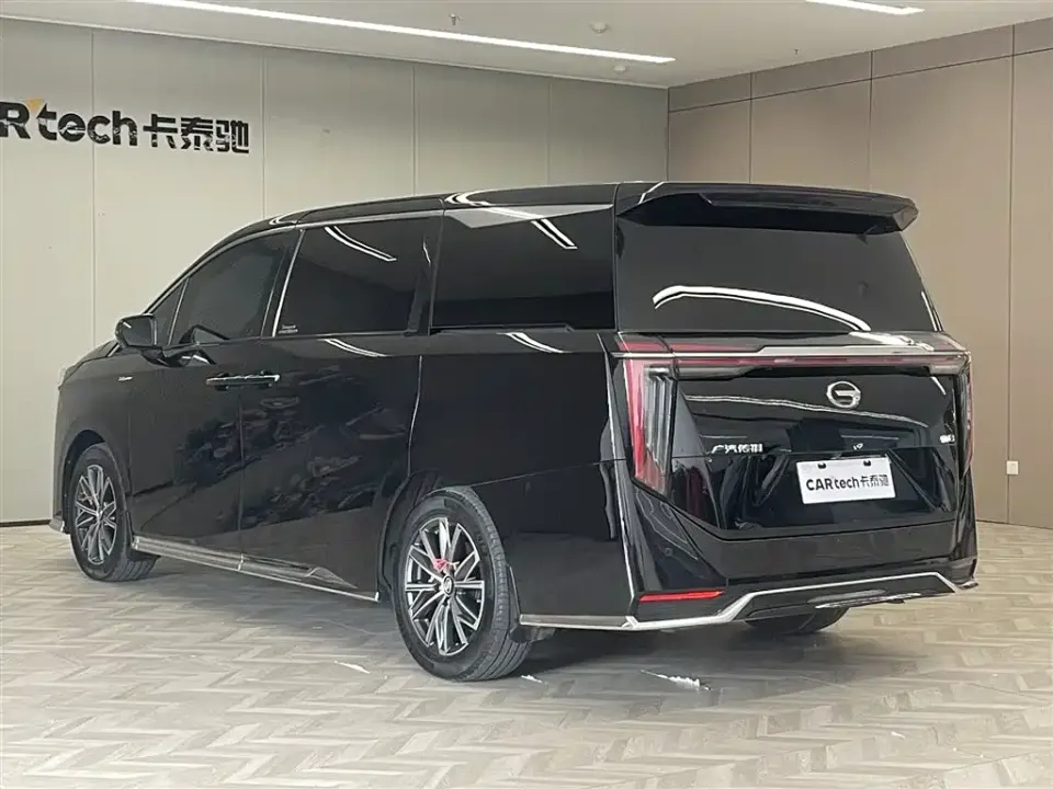 GAC Trumpchi M8