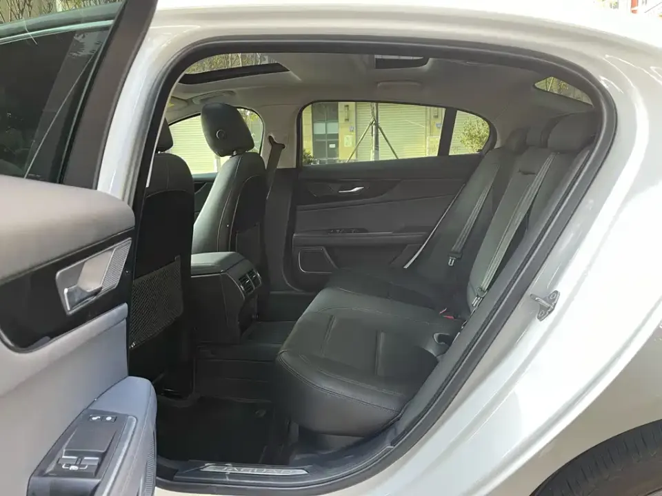 Jaguar XEL