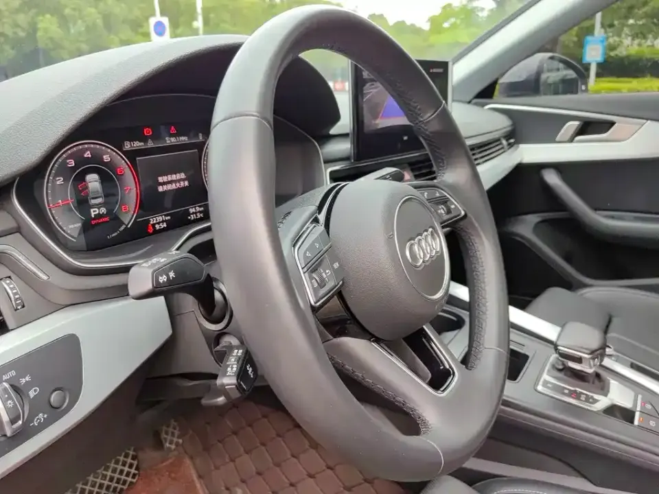 Audi A4L