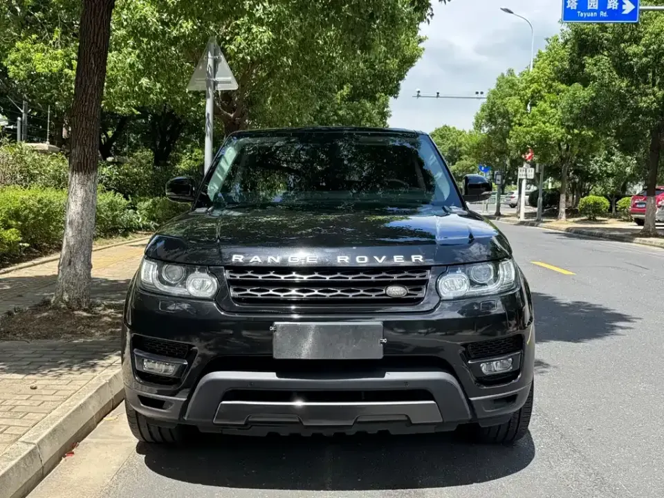 Land Rover Sport