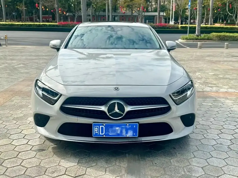 Mercedes-Benz CLS