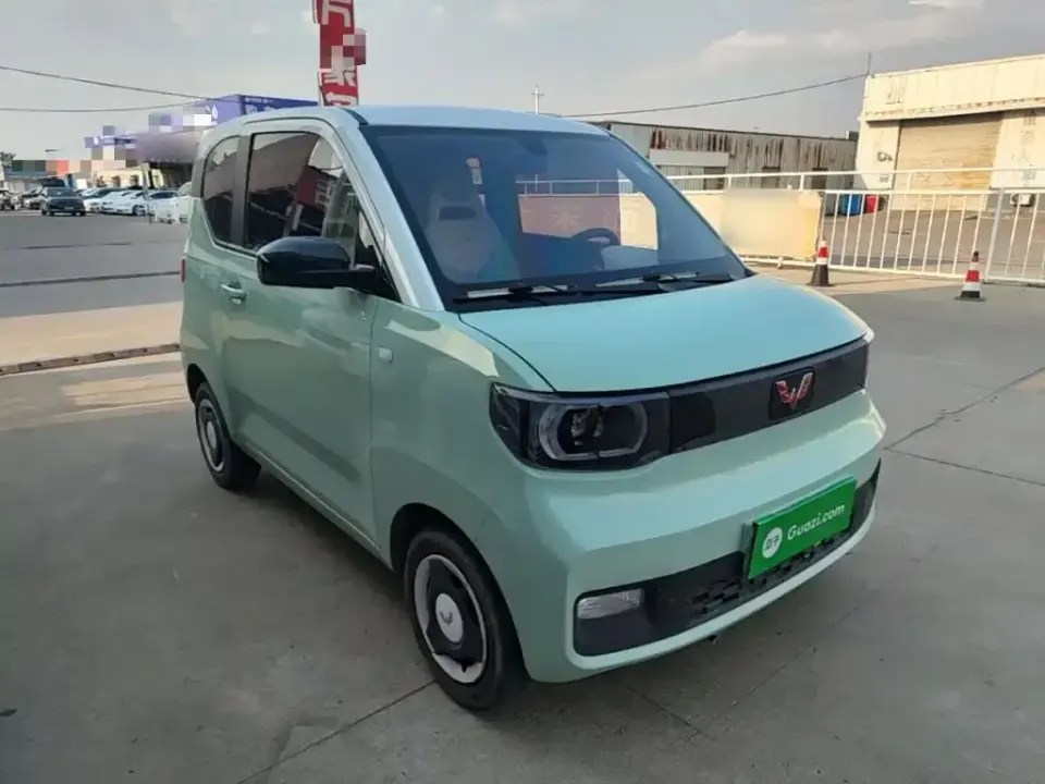 Wuling MINIEV