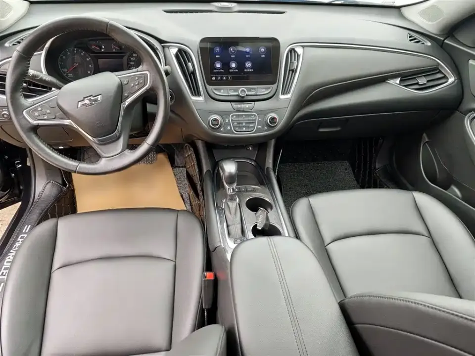 Chevrolet Malibu XL