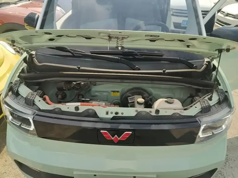 Wuling MINIEV