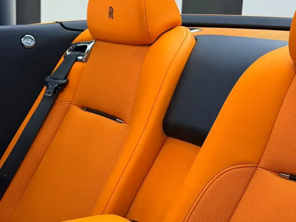 Rolls-Royce Dawn