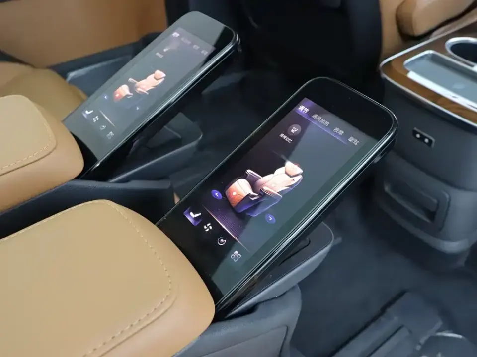 Hongqi Hongqi HQ9