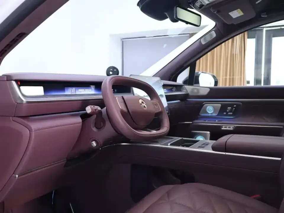 Nio ES9