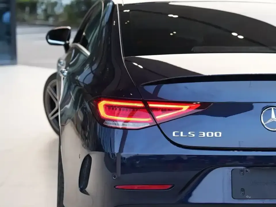 Mercedes-Benz CLS