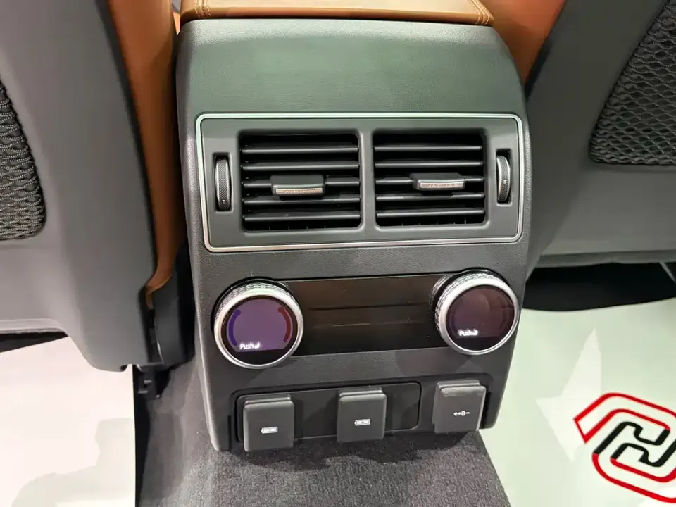 Jaguar XFL
