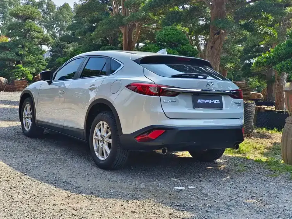 Mazda CX-4
