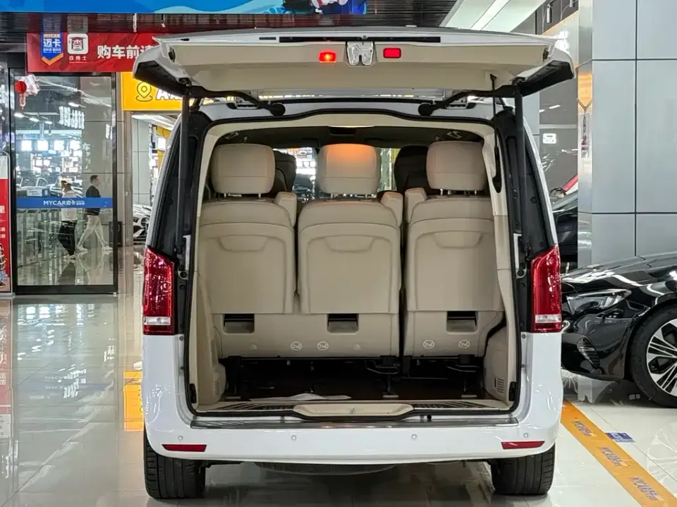 Mercedes-Benz V-Class