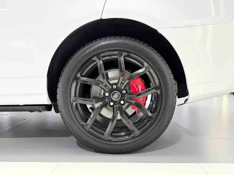 Land Rover Sport