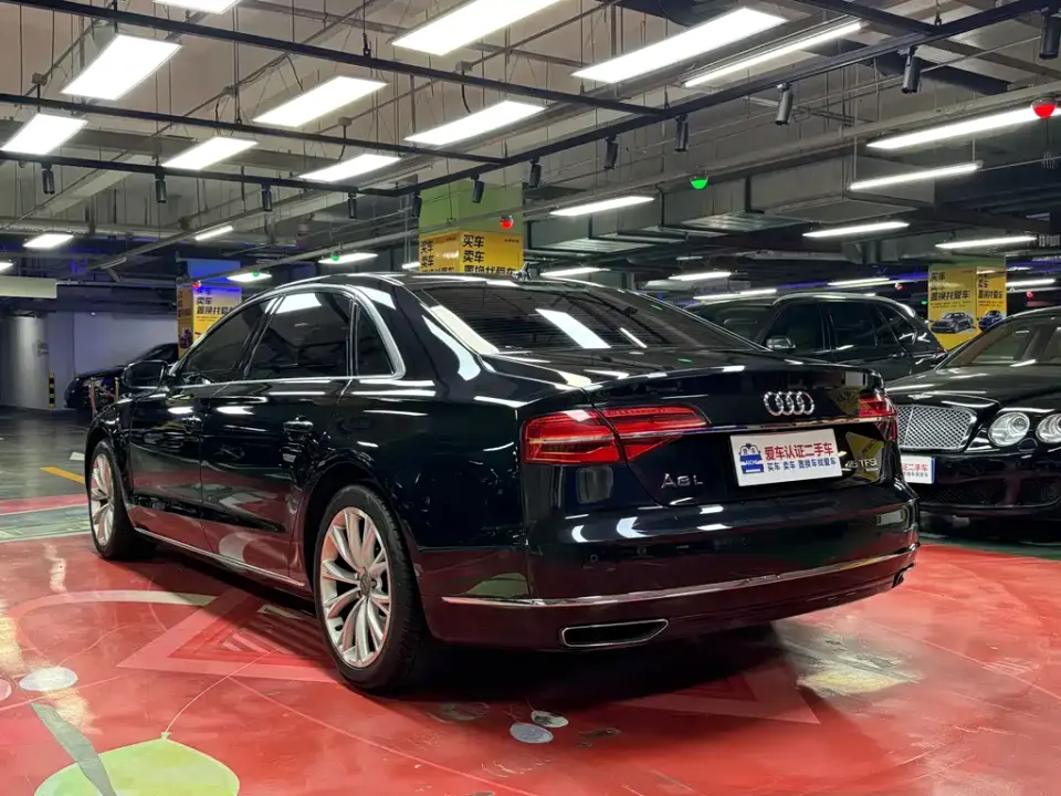 Audi A8