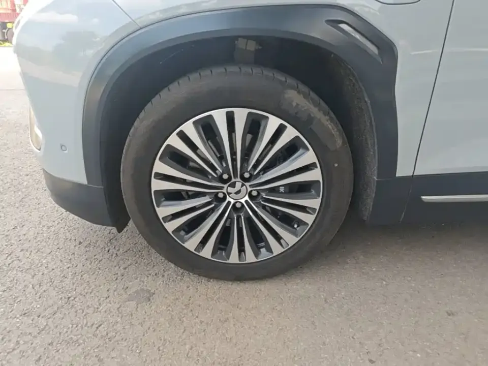 Nio EC6