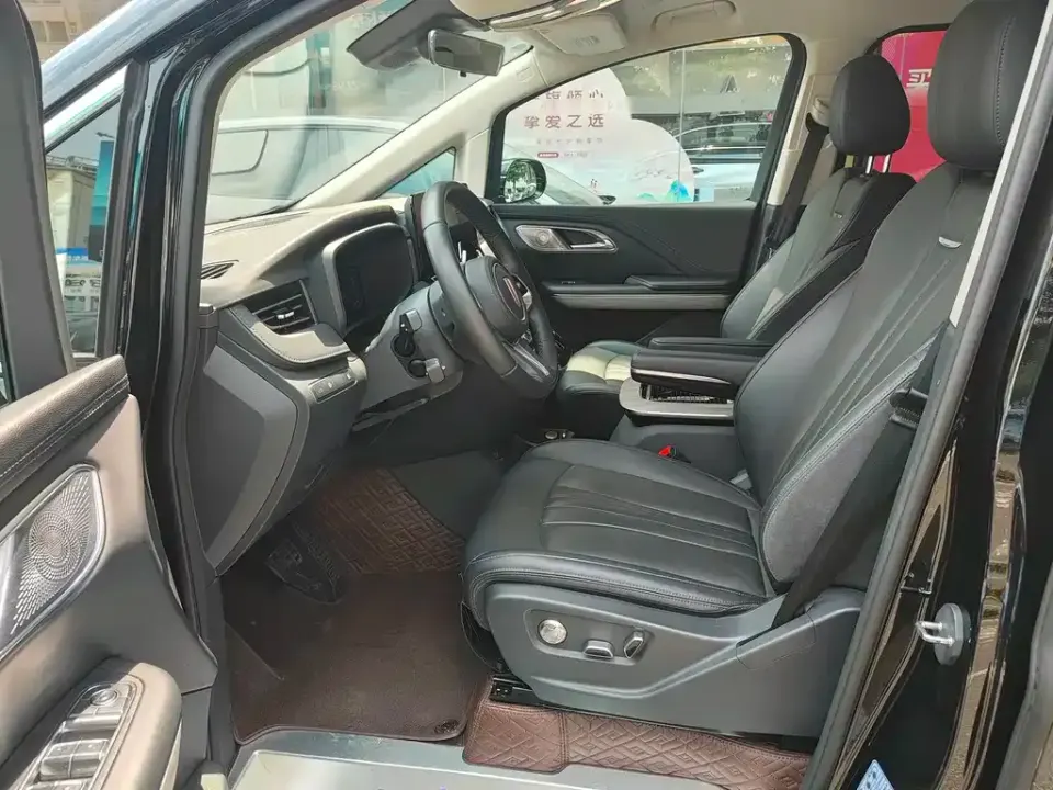 Hongqi Hongqi HQ9 PHEV