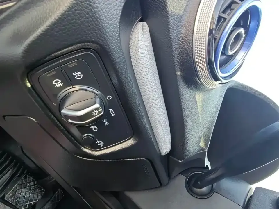 Audi A3 (Import)