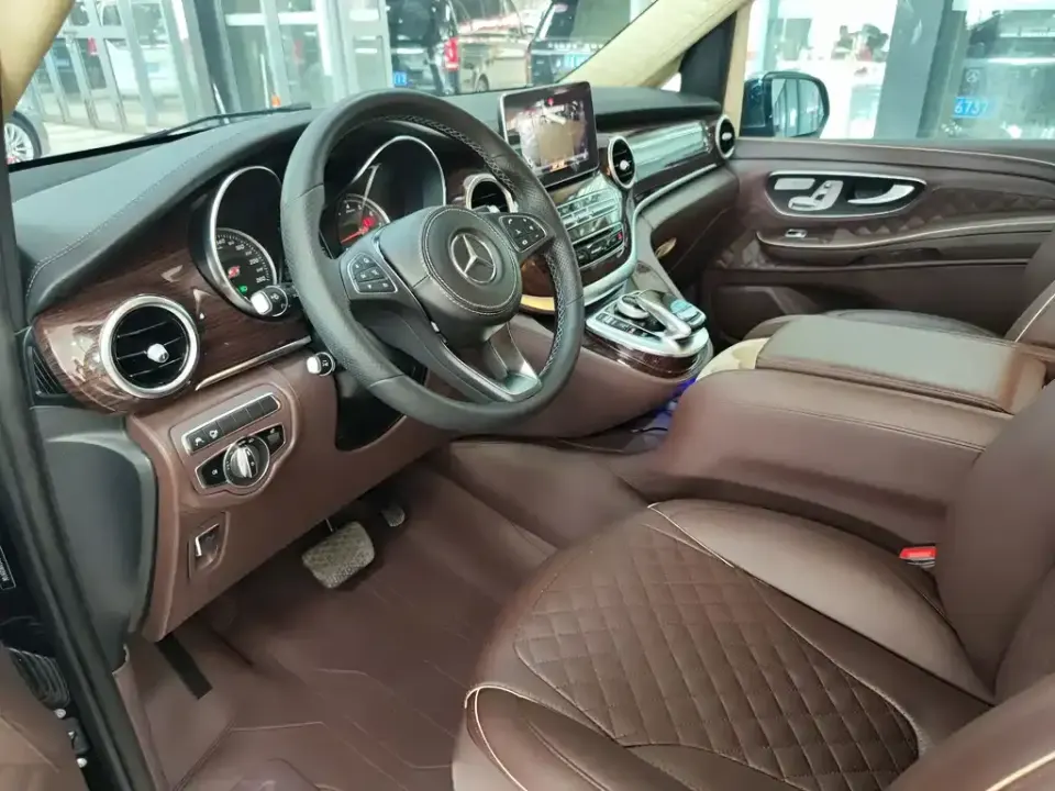 Mercedes-Benz V-Class