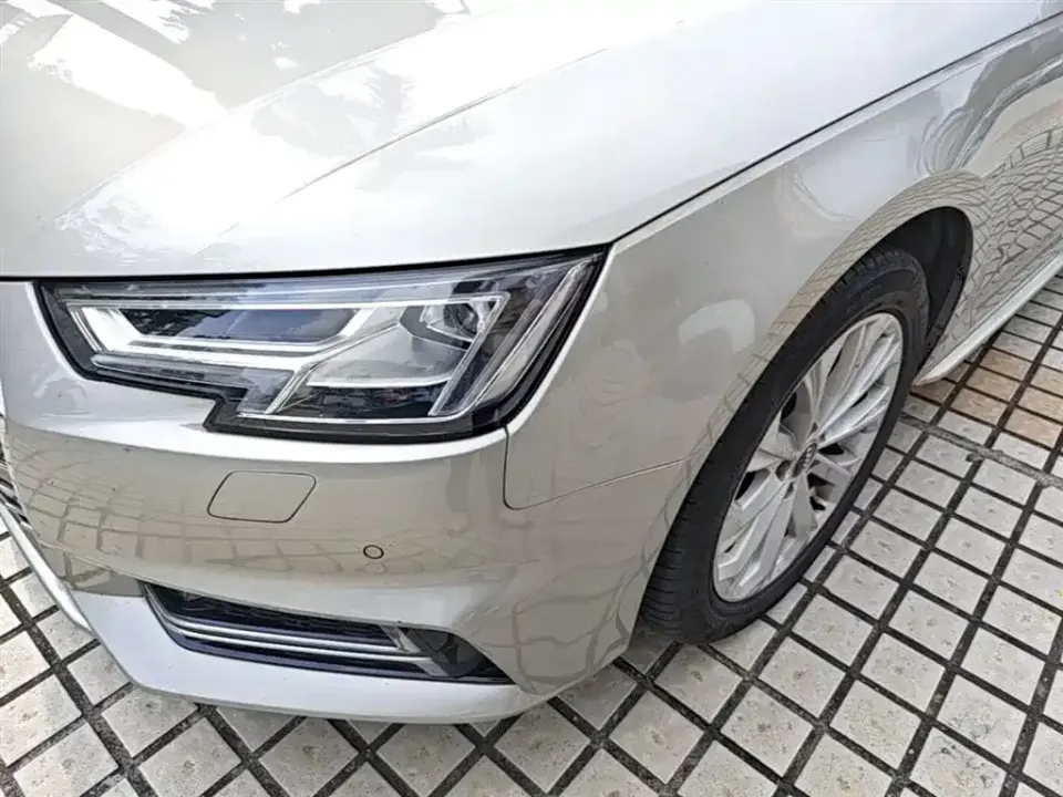 Audi A4L