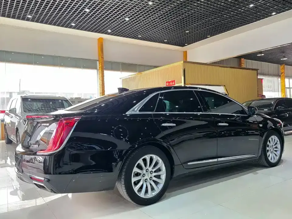 Cadillac XTS
