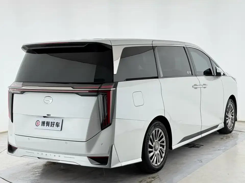 GAC Trumpchi M8