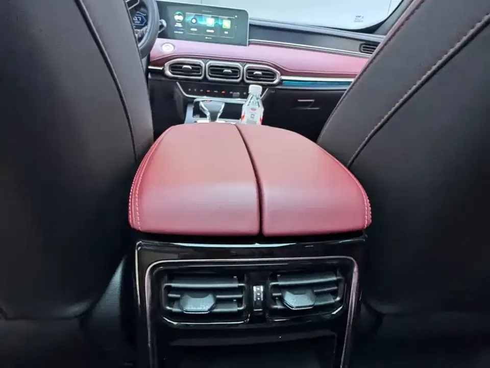 Jetour X70 Plus