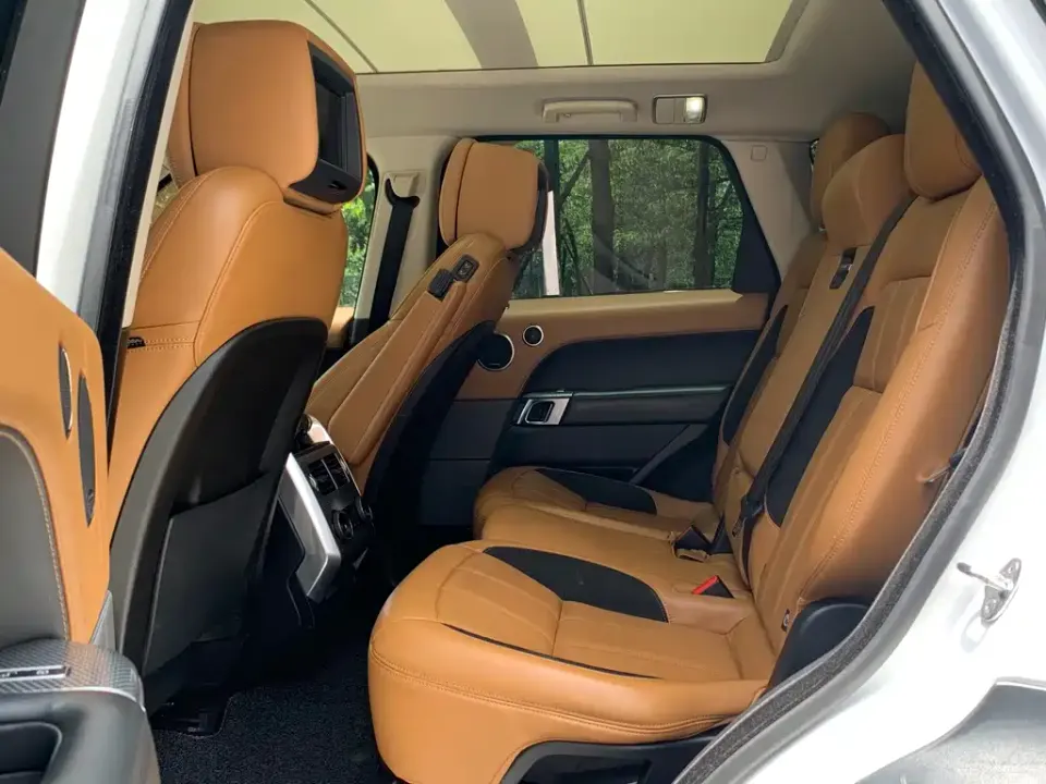 Land Rover Sport