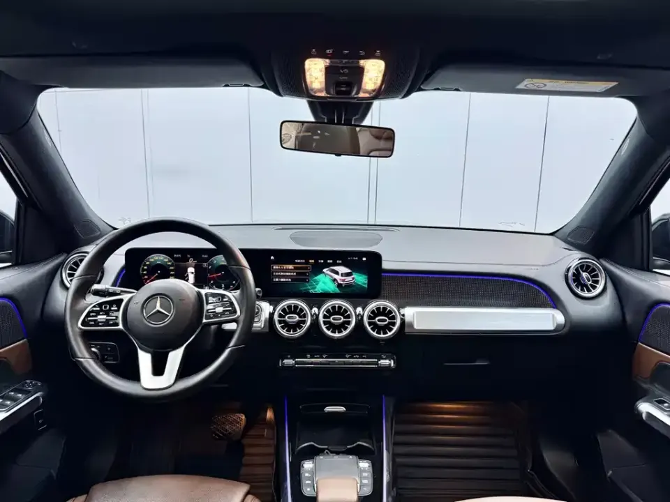 Mercedes-Benz GLB