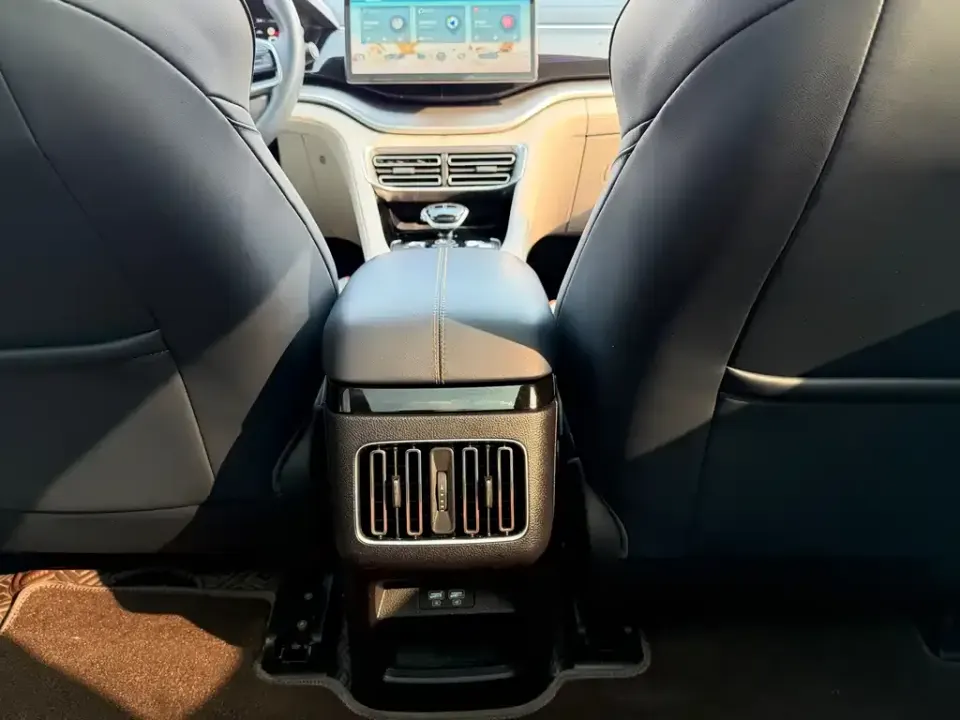 BYD PLUS New Energy