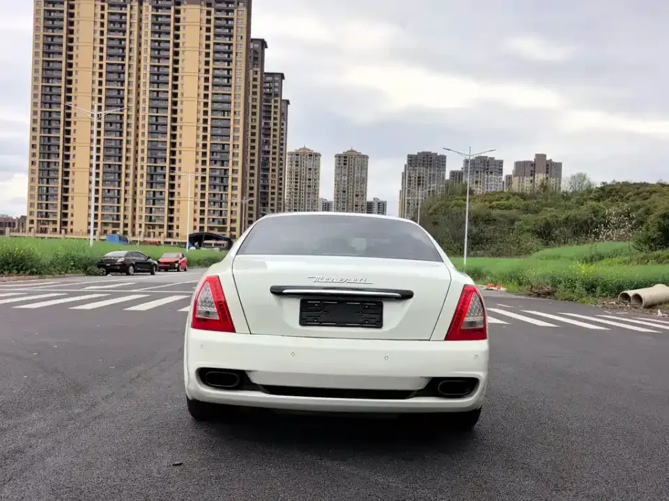 Maserati Quattroporte