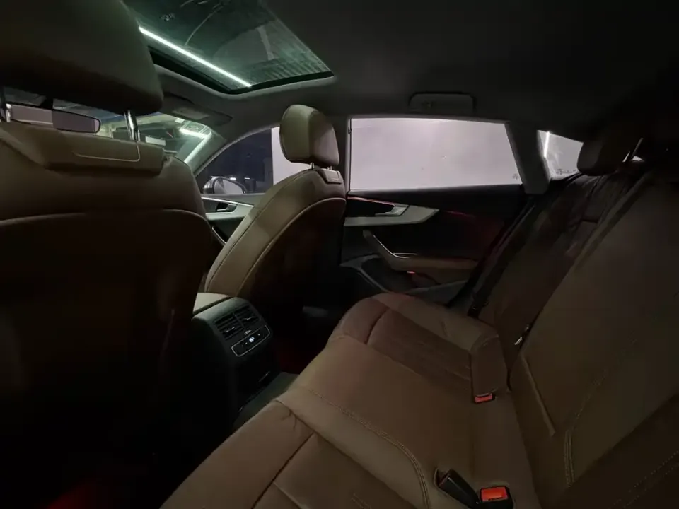 Audi A5 (Import)