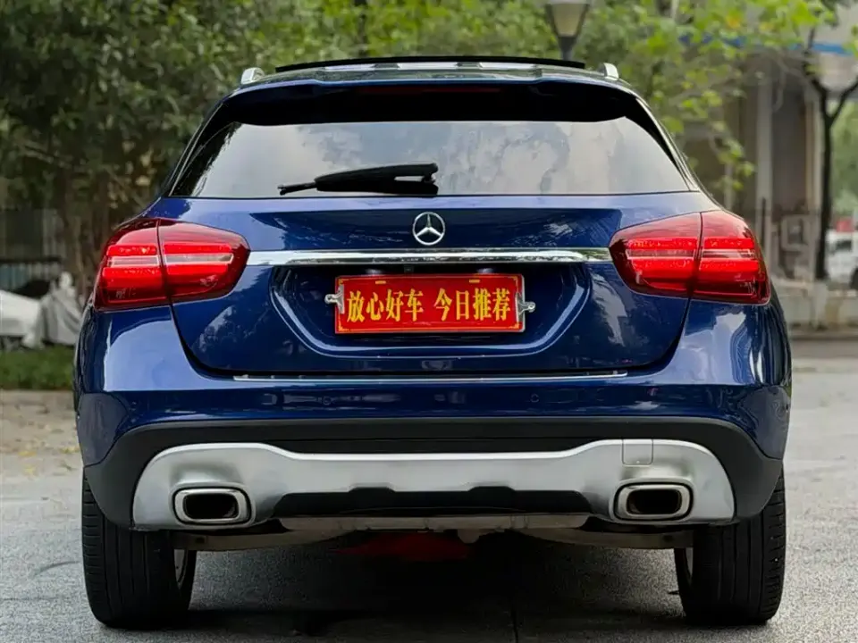 Mercedes-Benz GLA