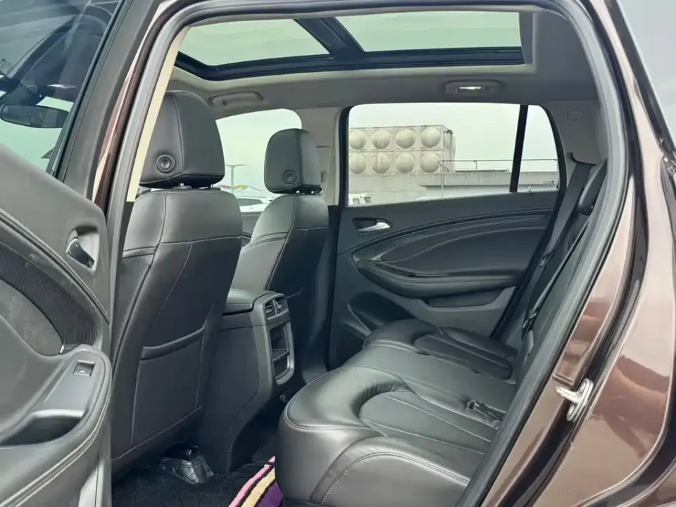 Buick Envision Plus