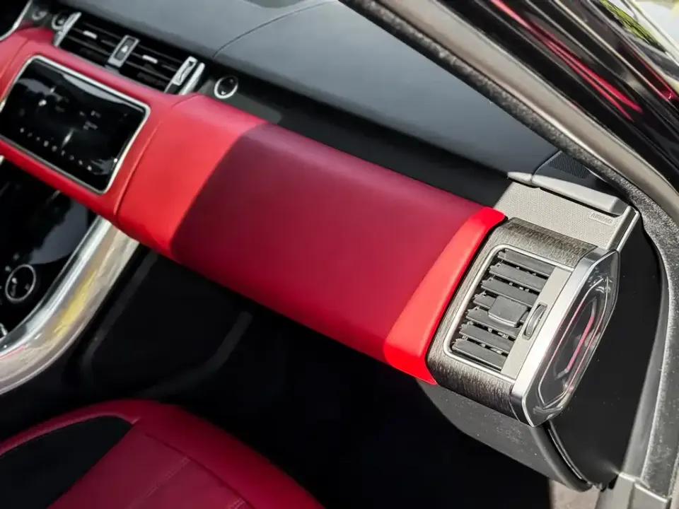 Land Rover Sport