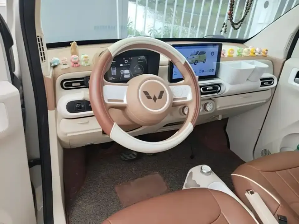 Wuling MINIEV