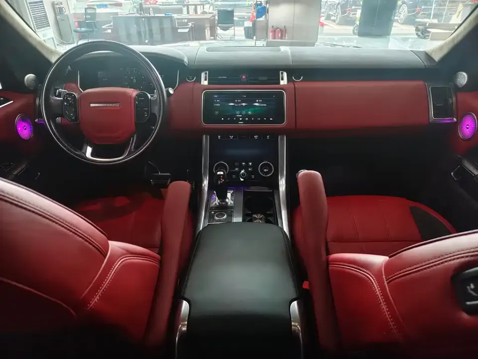 Land Rover Sport