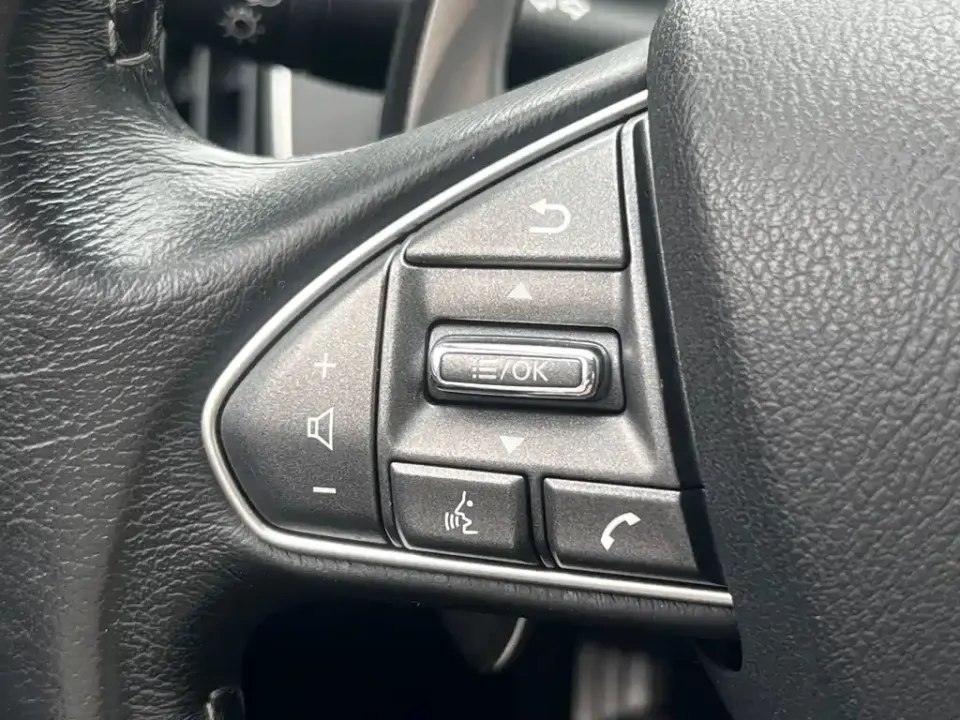 Infiniti Q50L
