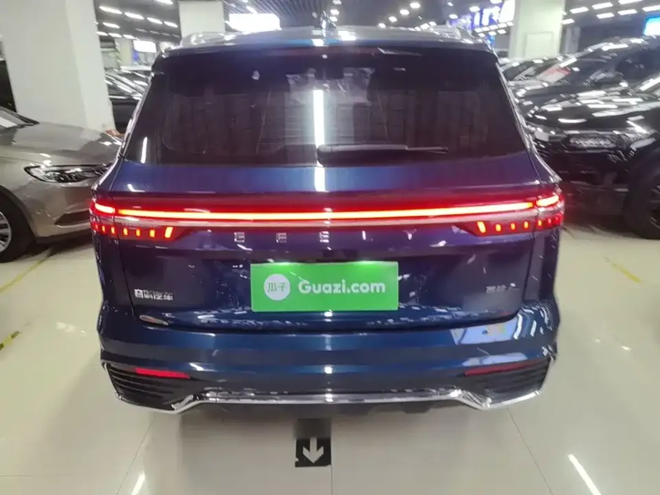 Geely Xingyue L