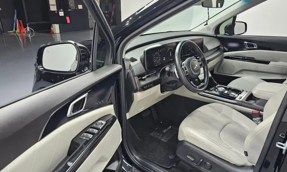 Kia Canival