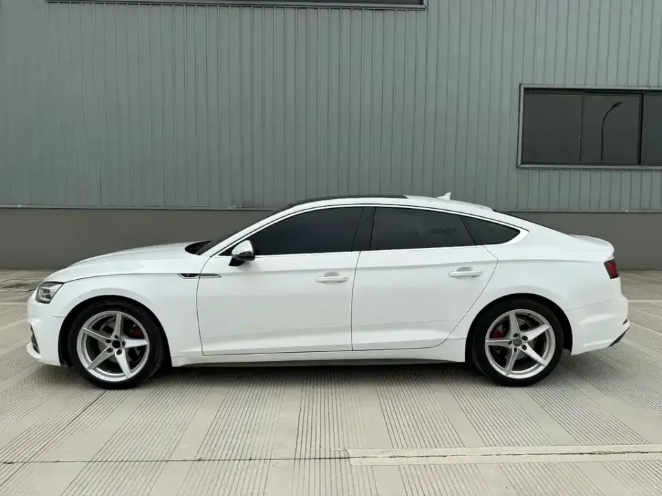 Audi A5 (Import)